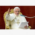 Papa destaca Maria como ponto de referência para a Igreja