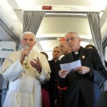 Papa destaca Primavera Árabe, conflitos e necessidade de paz