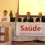 CNBB entrega mais de 865 mil assinaturas para o Comitê Saúde +10