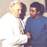 13 de maio de 1981: João Paulo II escapa de um atentado