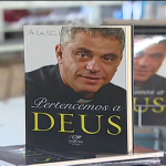 Novo livro do Padre Léo é lançado na Canção Nova