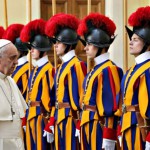 Papa aos novos recrutas da Guarda Suíça: 