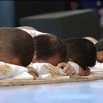 Na Canção Nova, novos padres são ordenados para a Igreja