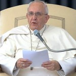 Papa diz que ministério dos bispos é serviço, não prestígio