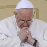 Em novembro, Papa reza pelas pessoas que vivem em solidão