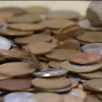 Falta de moedas prejudica troco no comércio