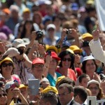 Quase 6 milhões de pessoas estiveram com o Papa em 2014