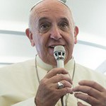 Papa diz que deve visitar África e América Latina em 2015
