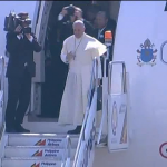 Francisco se despede das Filipinas e retorna a Roma