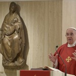 O Evangelho deve ser anunciado na pobreza, reitera Papa