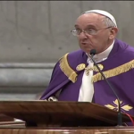 Papa dá início às 24 horas de oração no Vaticano