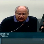 Renato Duque vai à CPI da Petrobras, mas fica em silêncio