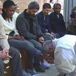 Ao lavar os pés de detentos, Papa enfatiza amor de Jesus