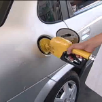 Oscilação nos preços leva motorista a optar por etanol