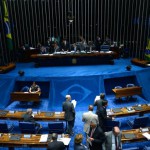 Senado aprova texto final do projeto de reforma política