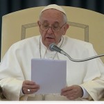 Catequese: Papa pede que nações abram portas aos migrantes