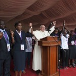 Papa aos jovens quenianos: Sois uma única nação