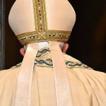 Papa Francisco abre Porta Santa e dá início ao Ano da Misericórdia