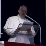 No Angelus da Imaculada Conceição, Papa fala de misericórdia