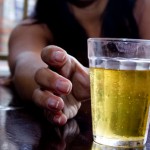 No Brasil, data alerta para os males do álcool