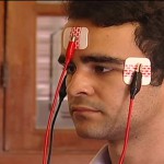Estudantes desenvolvem mouse controlado com os olhos