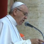 Papa Francisco faz apelo em favor da paz na Ucrânia