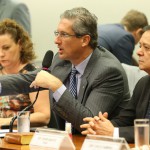 Comissão de impeachment votará relatório na segunda