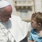 Papa afirma que deseja uma Igreja aberta e compreensiva