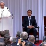 Papa pede à nação polonesa olhar de esperança para o futuro