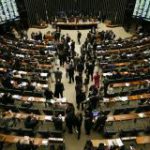 Congresso aprova texto-base da LDO que limita gastos do governo