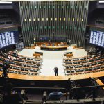 Plenário da Câmara votará denúncia contra Temer em 2 de agosto