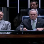 Lewandowski abre sessão no Senado para julgamento de Dilma