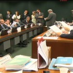Câmara vota cassação de Eduardo Cunha