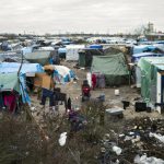 Evacuação do campo de Calais começa com tranquilidade