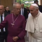 Ecumenismo é uma riqueza, diz Papa em encontro com Welby