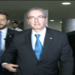 Eduardo Cunha faz exame de corpo de delito no IML em Curitiba