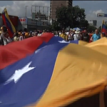 Congresso da Venezuela leva adiante investigação contra Maduro