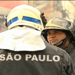 Incêndio atinge shopping popular em São Paulo