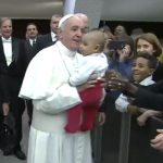 Papa celebra 48 anos de sacerdócio e é exemplo para todos, diz Cardeal