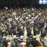 Deputados aprovam projeto de renegociação da dívida dos estados