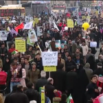 No Irã milhares de pessoas protestaram contra Trump
