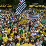 Manifestantes vão às ruas em defesa da Operação Lava Jato