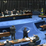 Depois de dez dias de recesso, Congresso retoma as atividades
