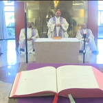 Bancada católica participa de missa na CNBB