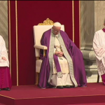 Papa Francisco participa de celebração penitencial