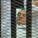 Ex-ditador Mubarak é solto após determinação da Justiça
