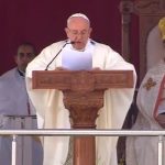 Papa preside Missa no Egito no segundo e último dia de sua visita