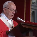 Papa elenca três palavras essenciais para a vida do apóstolo