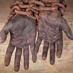 Tráfico de escravos não é só recordação histórica, é atual, diz padre