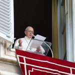 Deus não exclui ninguém e quer a plenitude de todos, afirma Papa